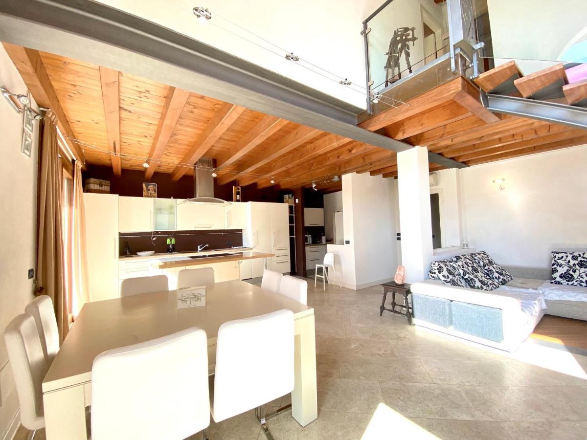 Residence Corte Ferrari -Ciao Vacanze- Moniga del Garda Zewnętrze zdjęcie