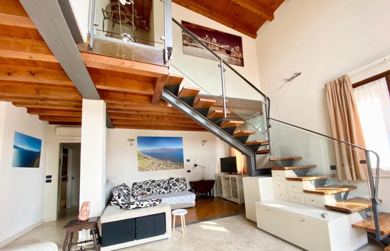 Residence Corte Ferrari -Ciao Vacanze- Moniga del Garda Zewnętrze zdjęcie