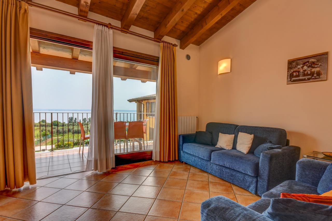 Residence Corte Ferrari -Ciao Vacanze- Moniga del Garda Zewnętrze zdjęcie