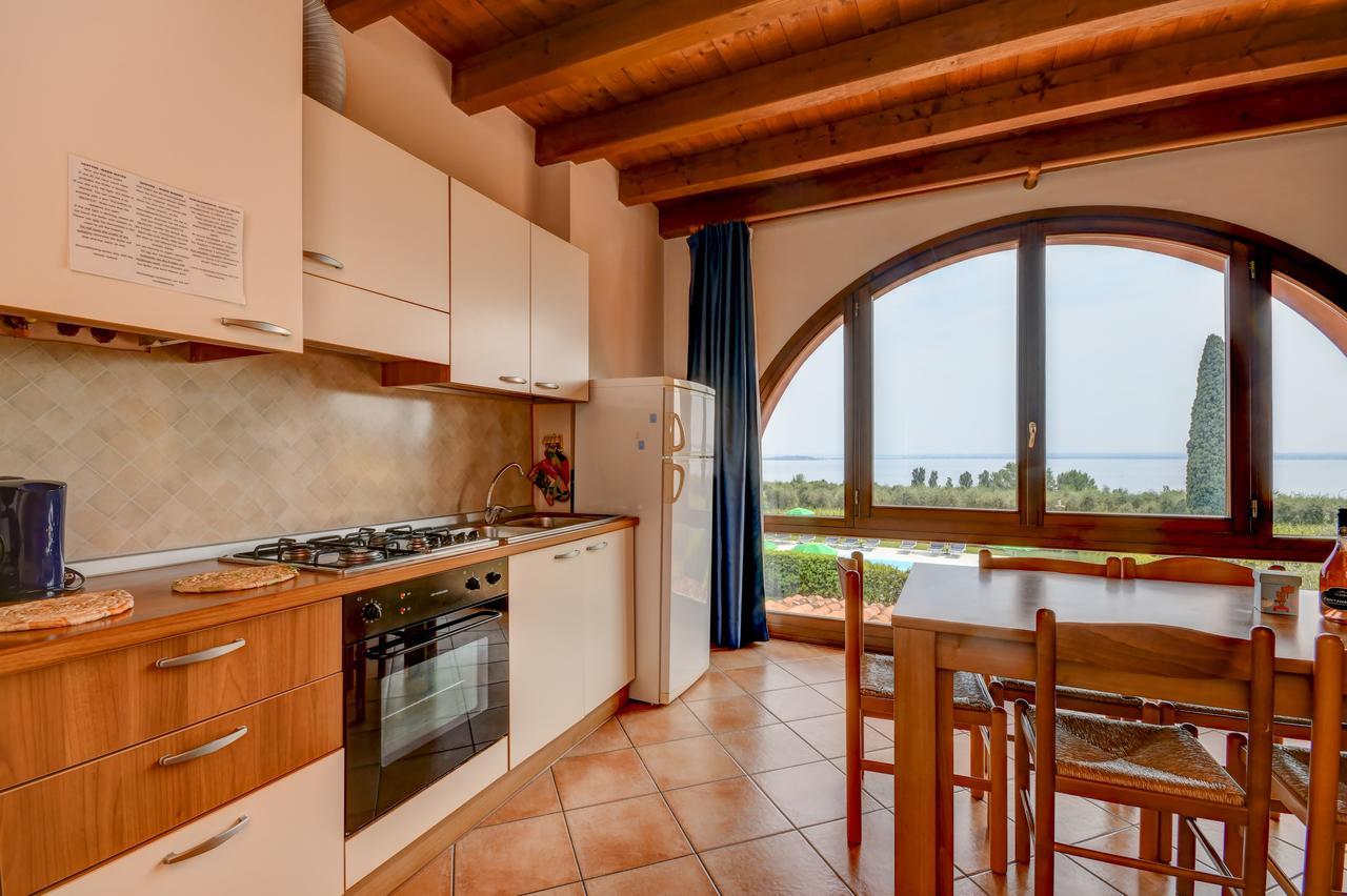 Residence Corte Ferrari -Ciao Vacanze- Moniga del Garda Zewnętrze zdjęcie